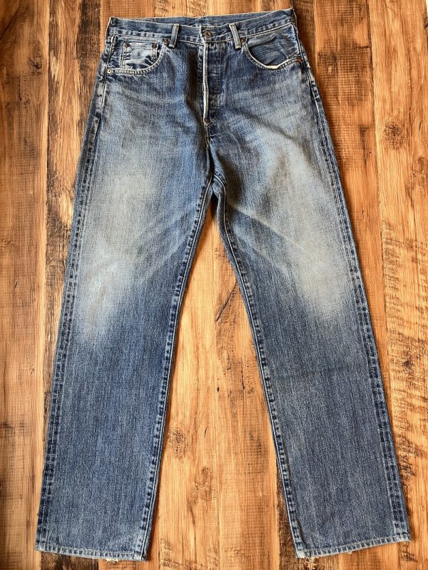 LEVI’S 702XX W31 Distressed Made in Japan - Image 2