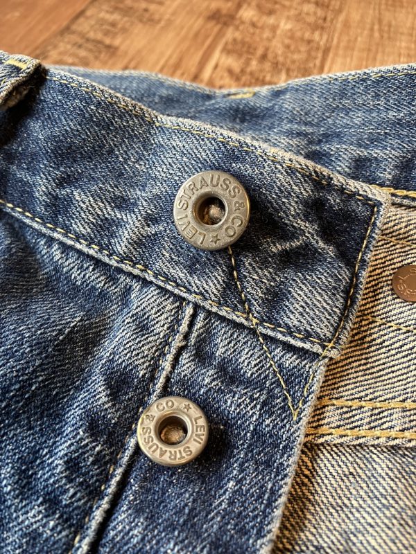 LEVI’S 702XX W31 Distressed Made in Japan - Image 8